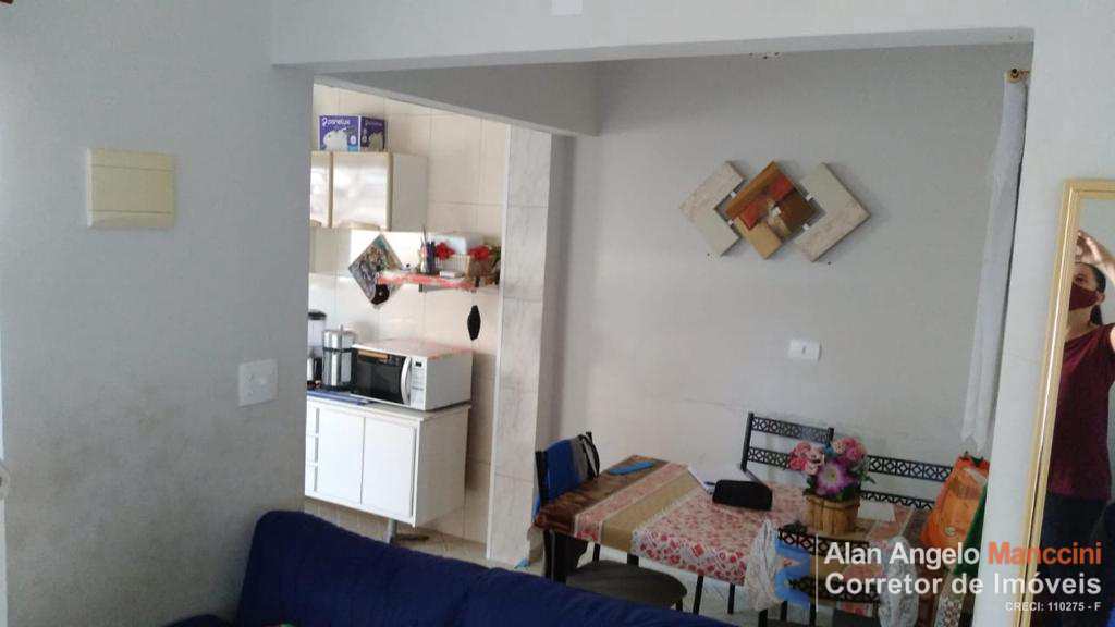 Casa à venda com 2 quartos, 180m² - Foto 9