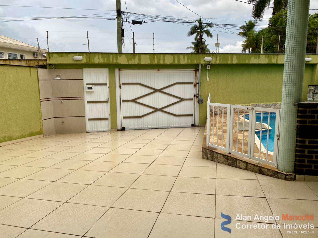 Sobrado à venda com 5 quartos, 300m² - Foto 3