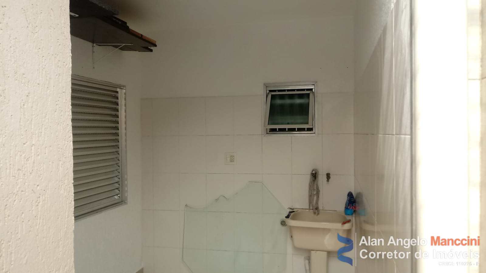 Casa à venda com 3 quartos, 80m² - Foto 18