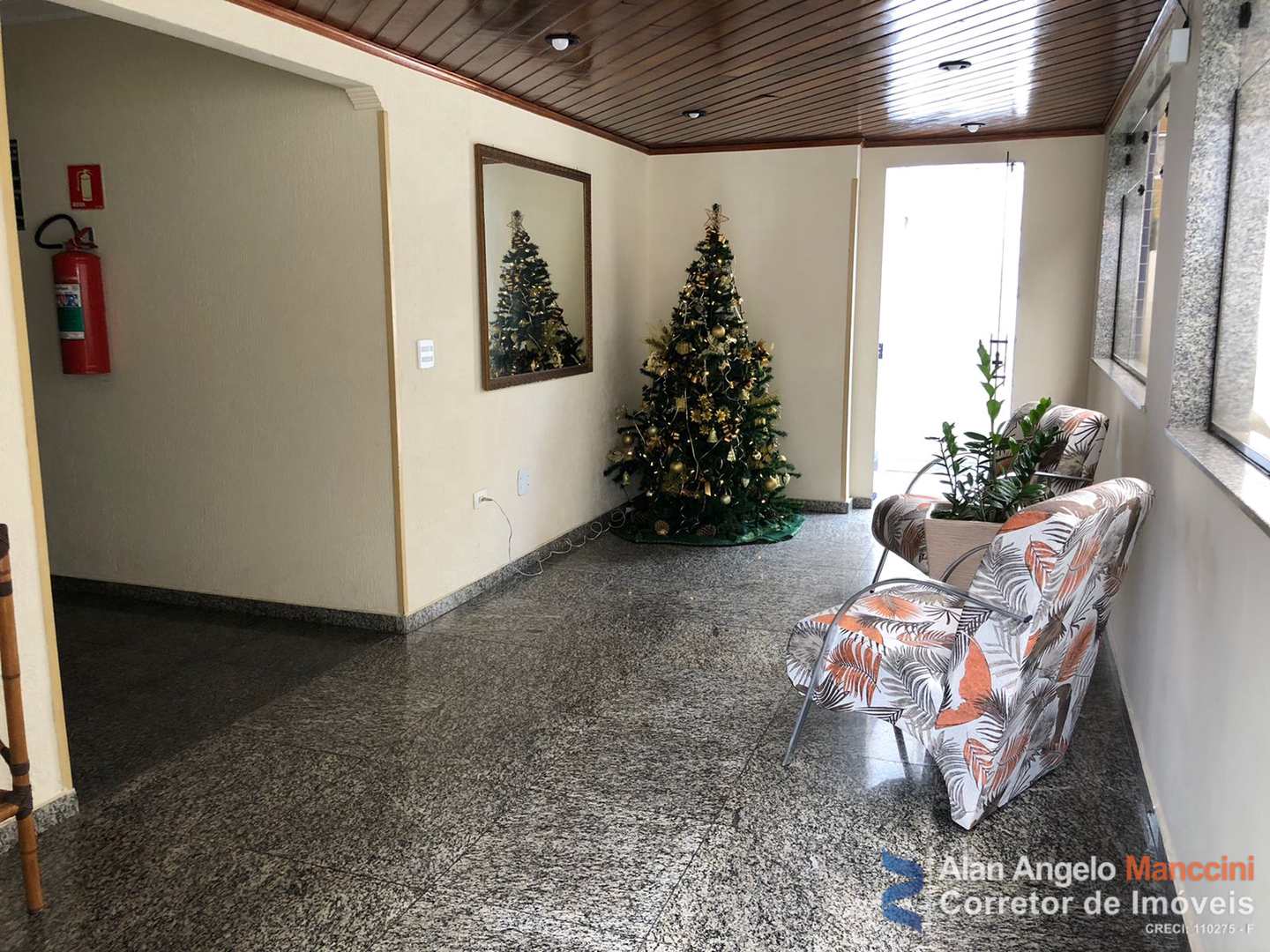 Apartamento à venda com 2 quartos, 94m² - Foto 2