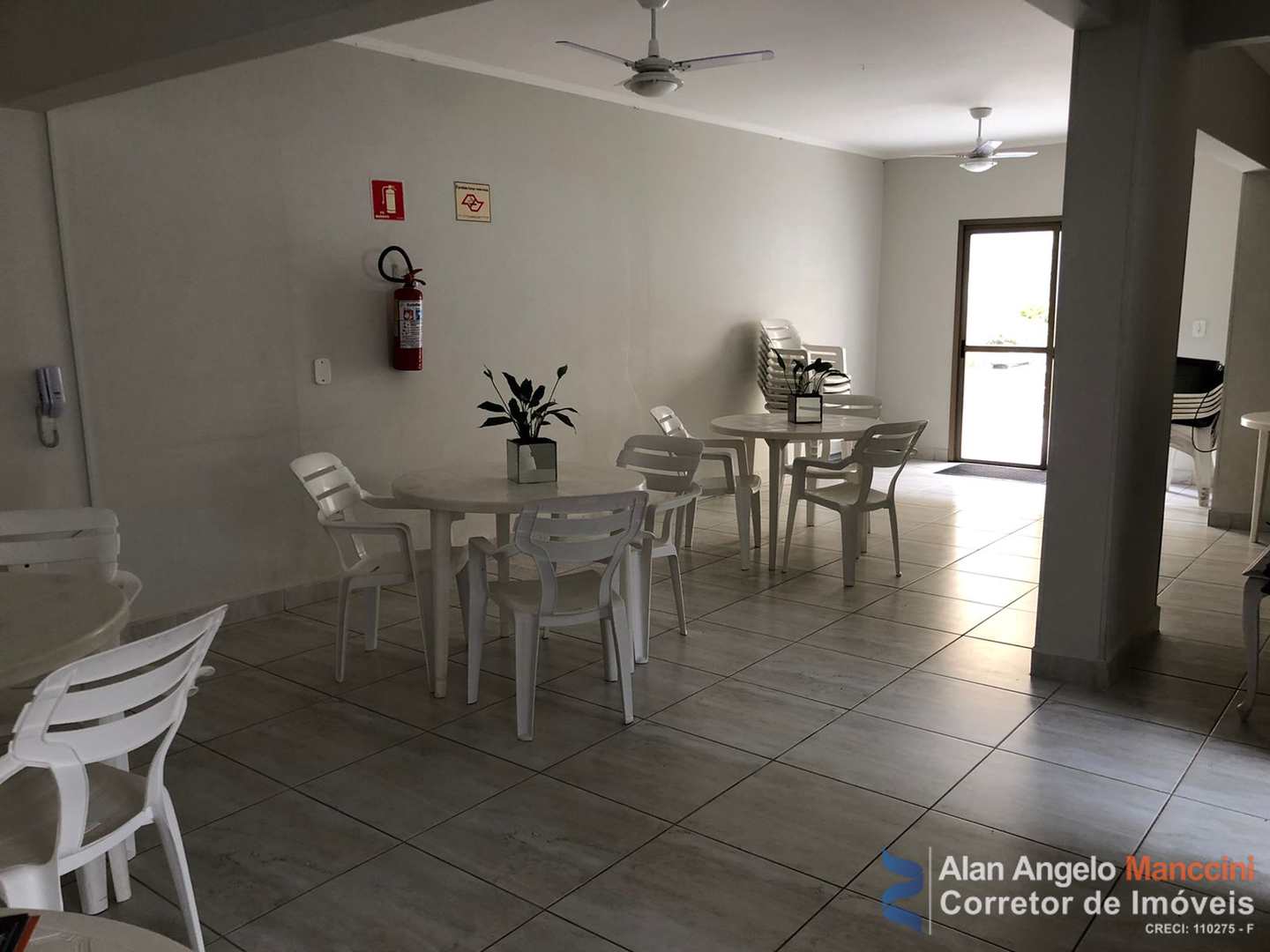 Apartamento à venda com 2 quartos, 94m² - Foto 3