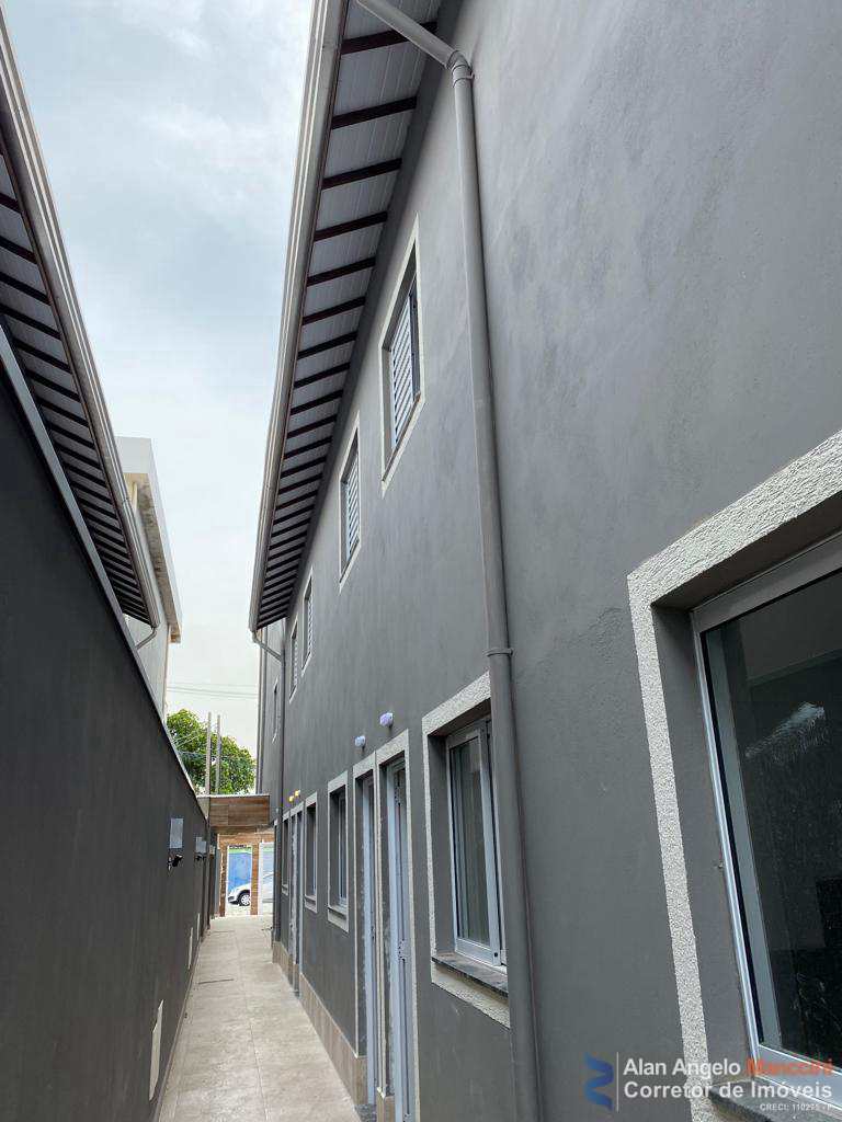 Sobrado à venda com 2 quartos, 60m² - Foto 2