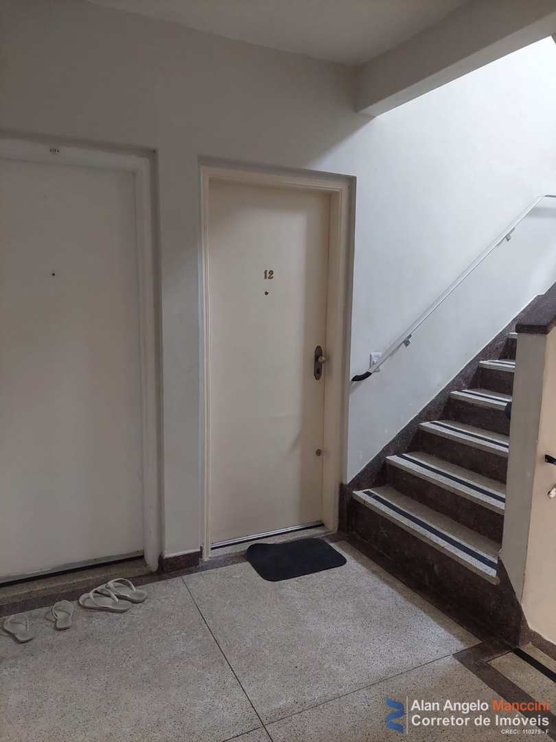 Apartamento à venda com 2 quartos, 70m² - Foto 8