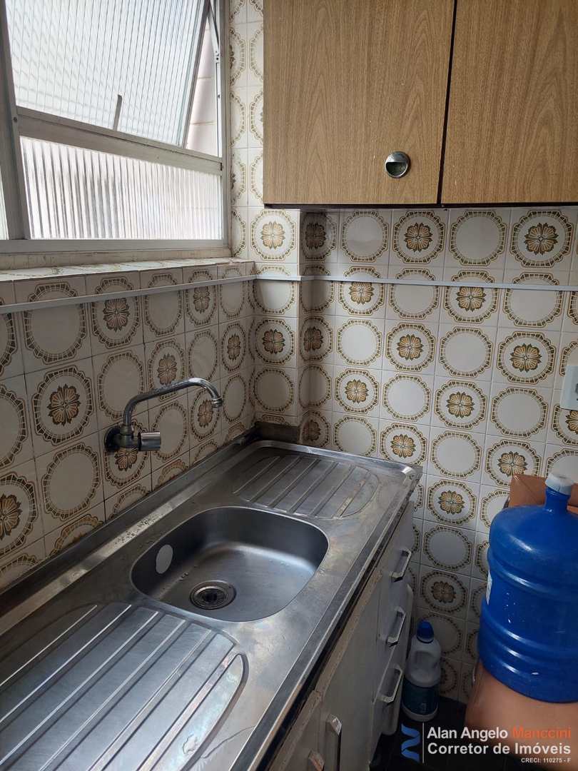 Apartamento à venda com 2 quartos, 70m² - Foto 26