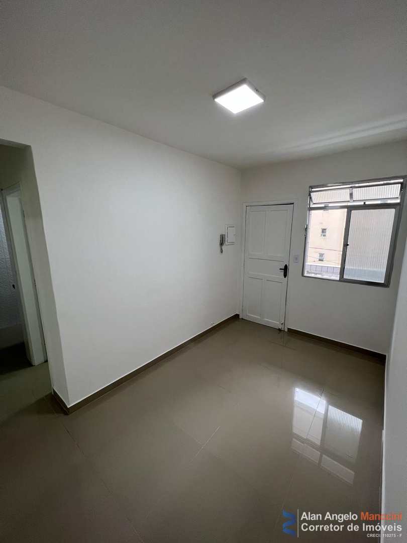 Apartamento à venda com 2 quartos, 48m² - Foto 17