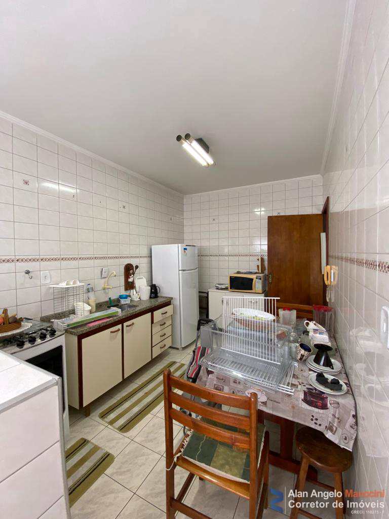 Apartamento à venda com 1 quarto, 60m² - Foto 15