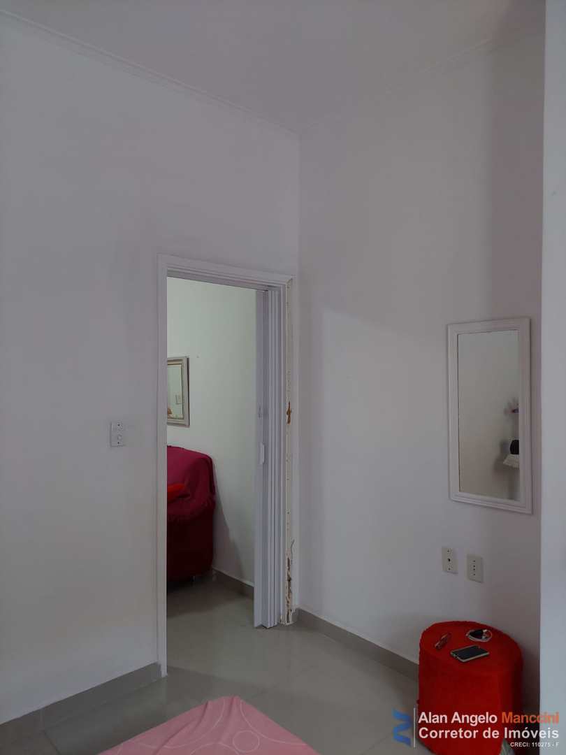 Casa à venda com 2 quartos, 60m² - Foto 19