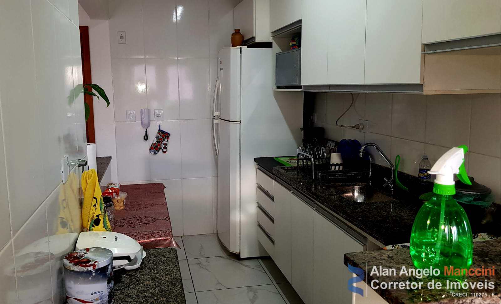 Apartamento à venda com 2 quartos, 80m² - Foto 3