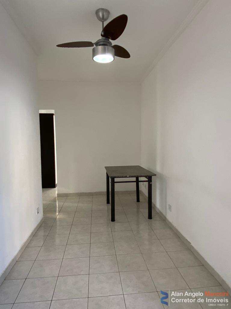 Apartamento à venda com 1 quarto, 40m² - Foto 6