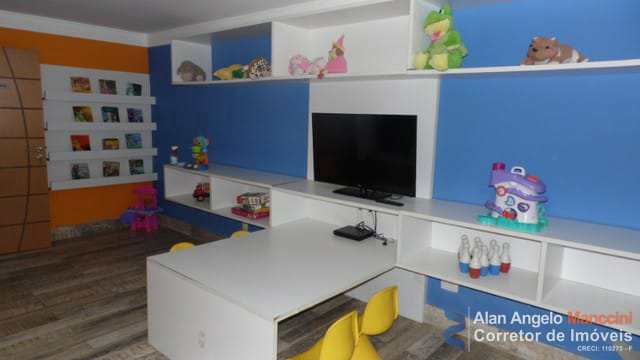 Apartamento à venda com 2 quartos, 66m² - Foto 25