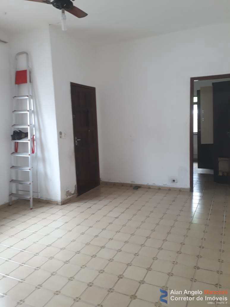 Casa à venda com 2 quartos, 79m² - Foto 11