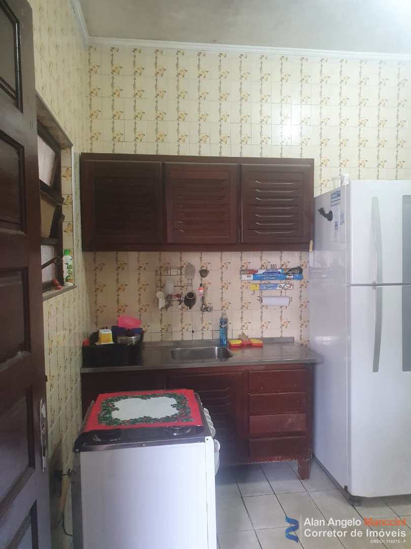 Casa à venda com 2 quartos, 79m² - Foto 5