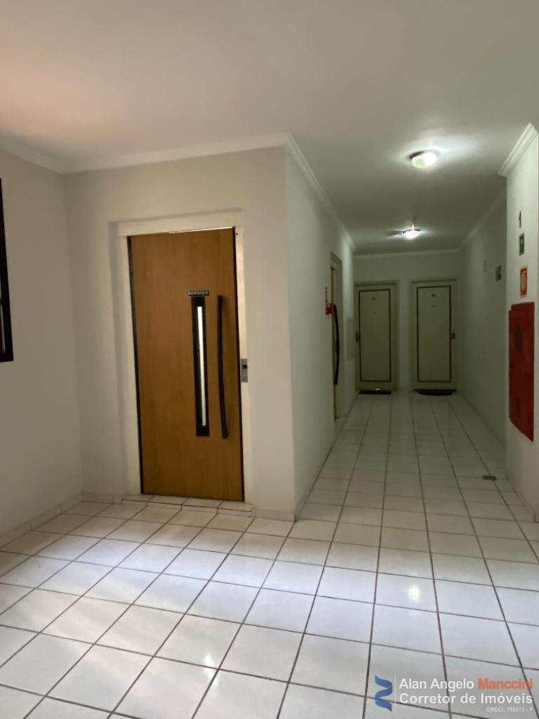 Apartamento à venda com 1 quarto, 60m² - Foto 9