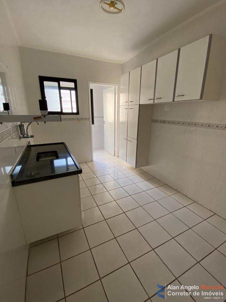 Apartamento à venda com 1 quarto, 60m² - Foto 17