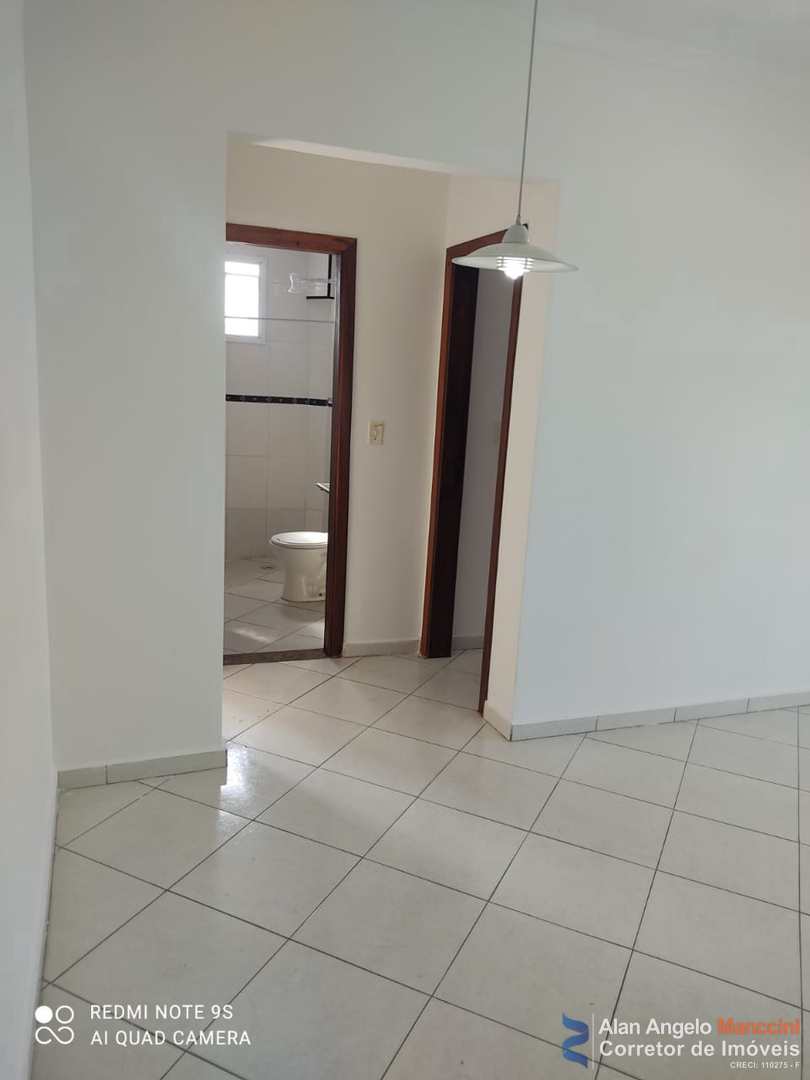 Apartamento à venda com 2 quartos, 62m² - Foto 13