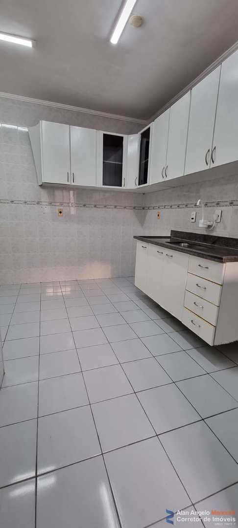 Apartamento à venda com 2 quartos, 75m² - Foto 13