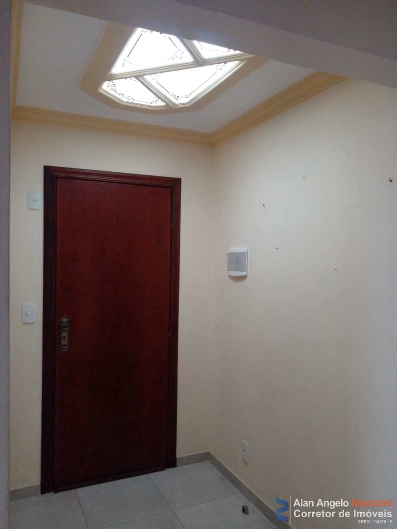 Apartamento à venda com 2 quartos, 68m² - Foto 30