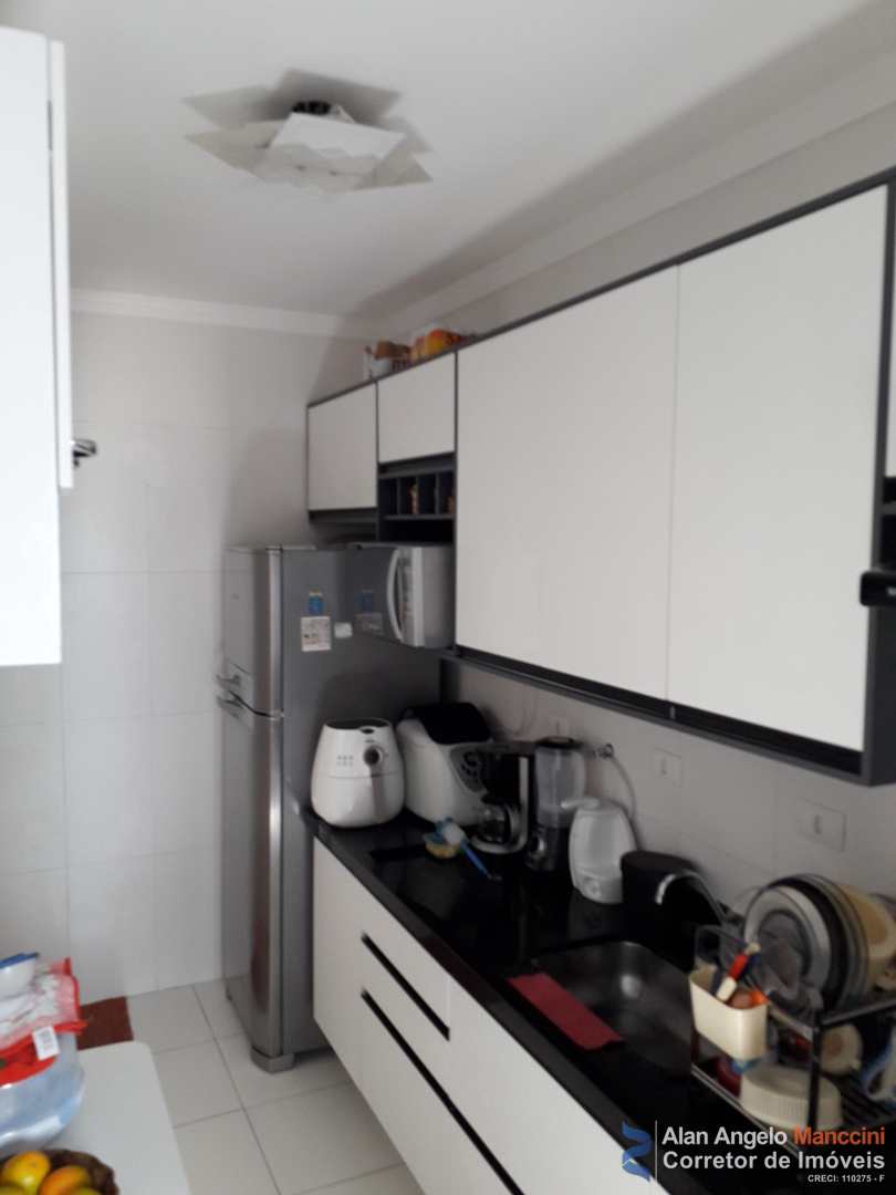 Apartamento à venda com 2 quartos, 68m² - Foto 25