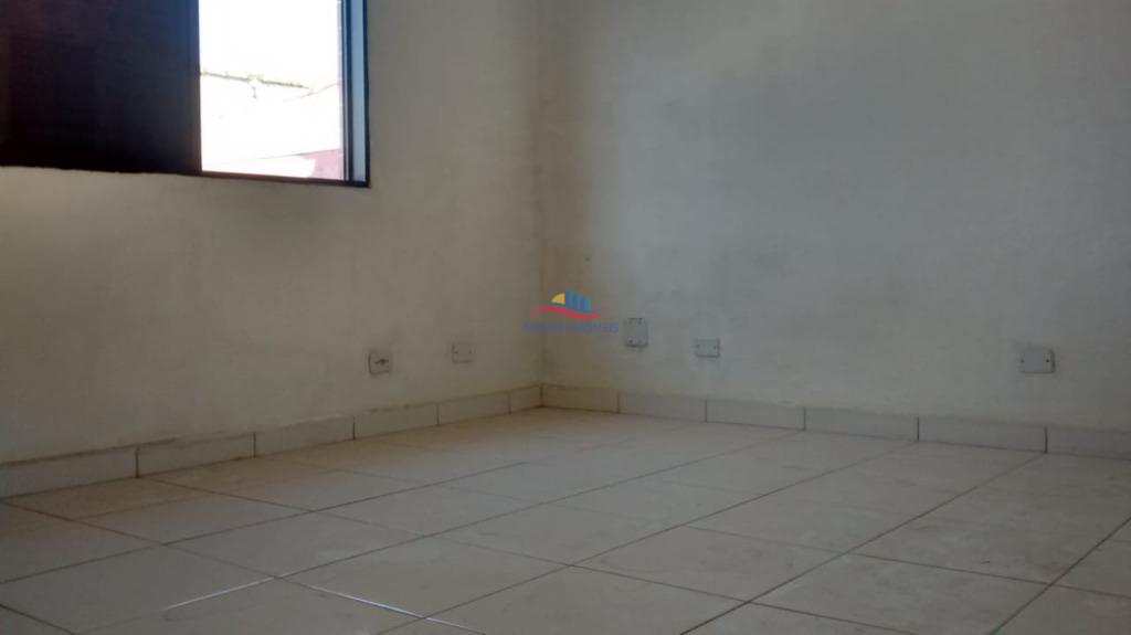 Casa à venda com 2 quartos, 150m² - Foto 15