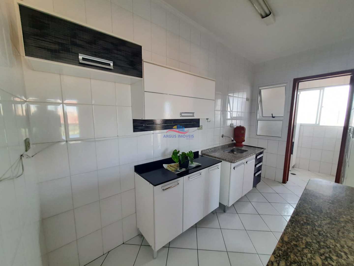 Apartamento à venda com 1 quarto, 48m² - Foto 5