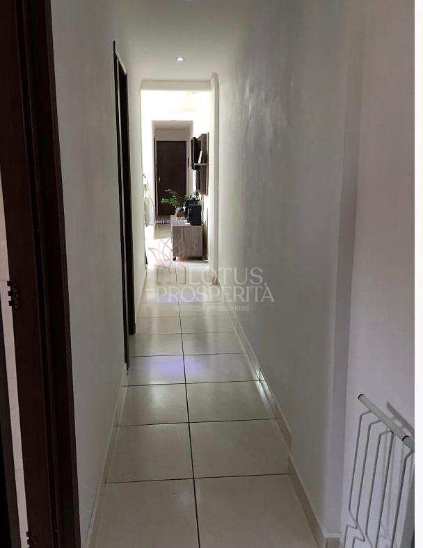 Apartamento à venda com 2 quartos, 63m² - Foto 9