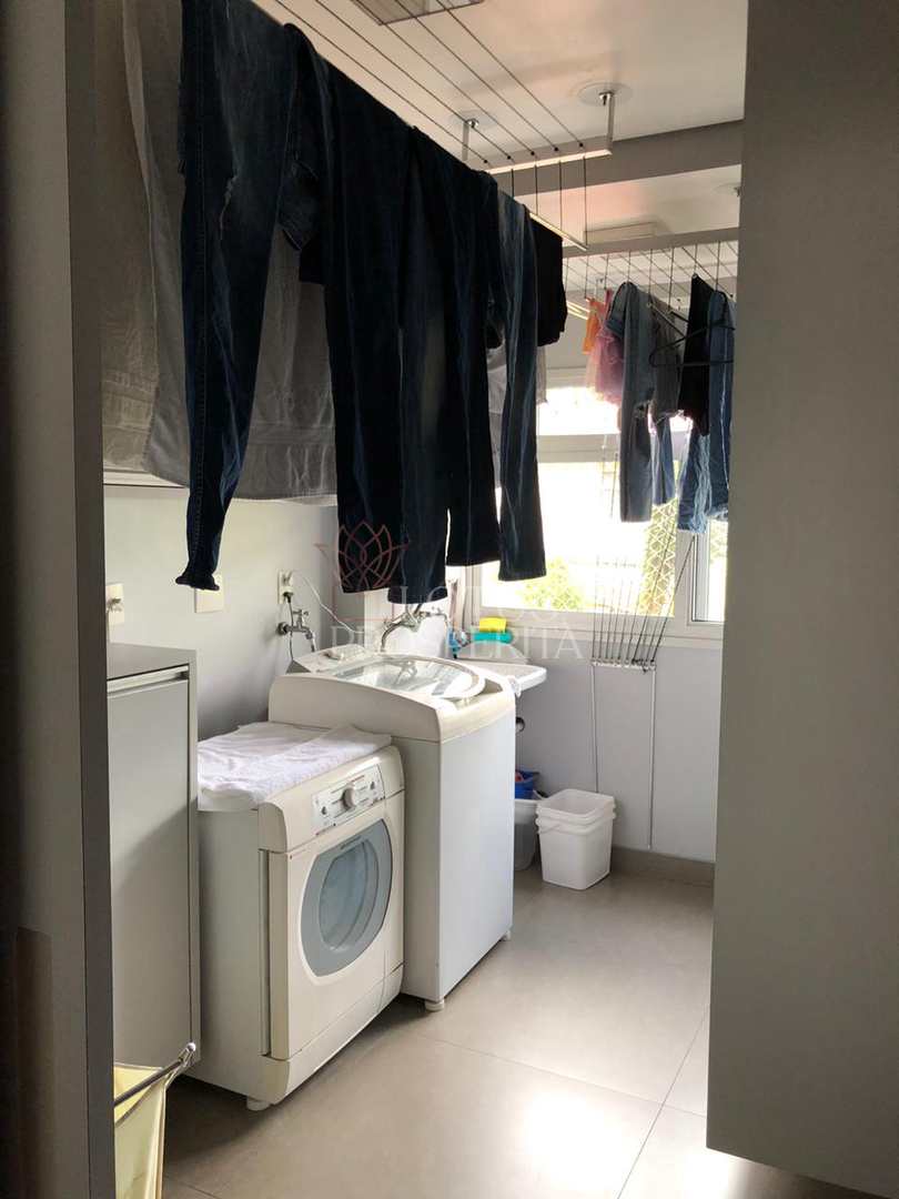 Apartamento à venda com 3 quartos, 140m² - Foto 10