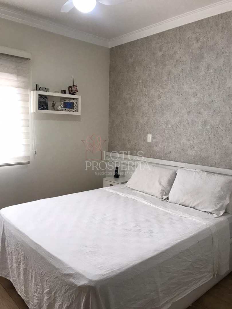 Apartamento à venda com 3 quartos, 140m² - Foto 11