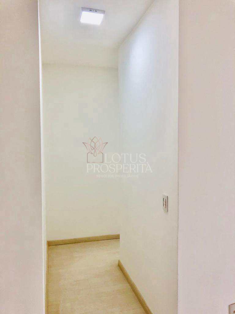 Apartamento para alugar com 2 quartos, 62m² - Foto 13