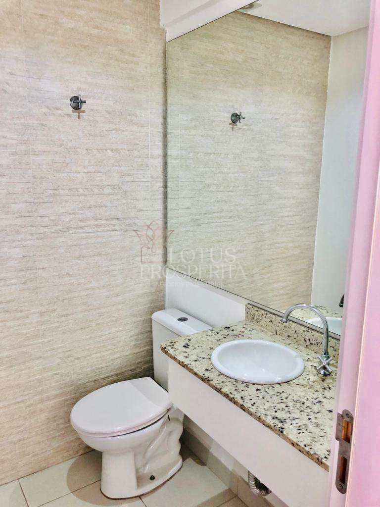 Apartamento para alugar com 2 quartos, 62m² - Foto 11