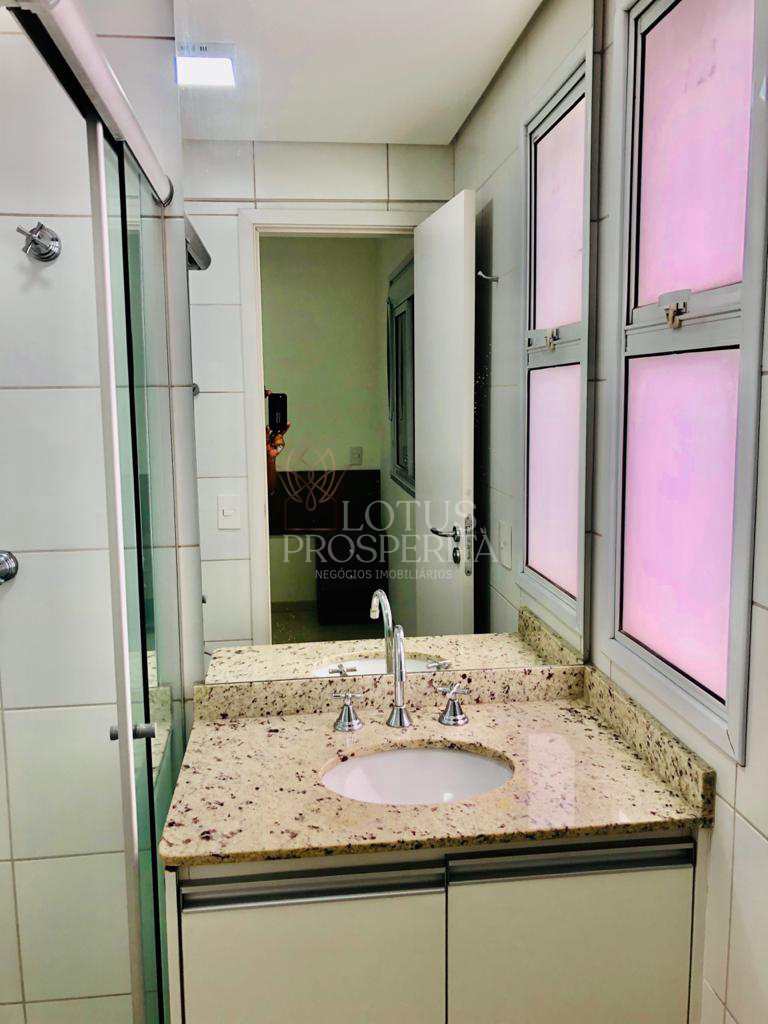 Apartamento para alugar com 2 quartos, 62m² - Foto 23