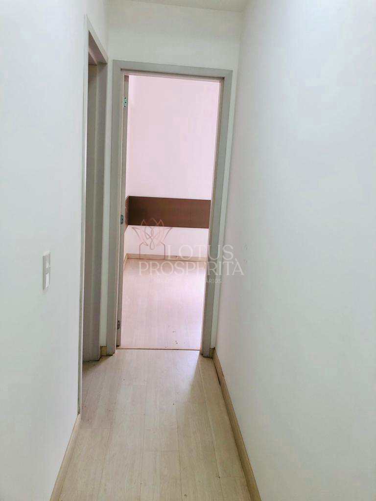 Apartamento para alugar com 2 quartos, 62m² - Foto 14