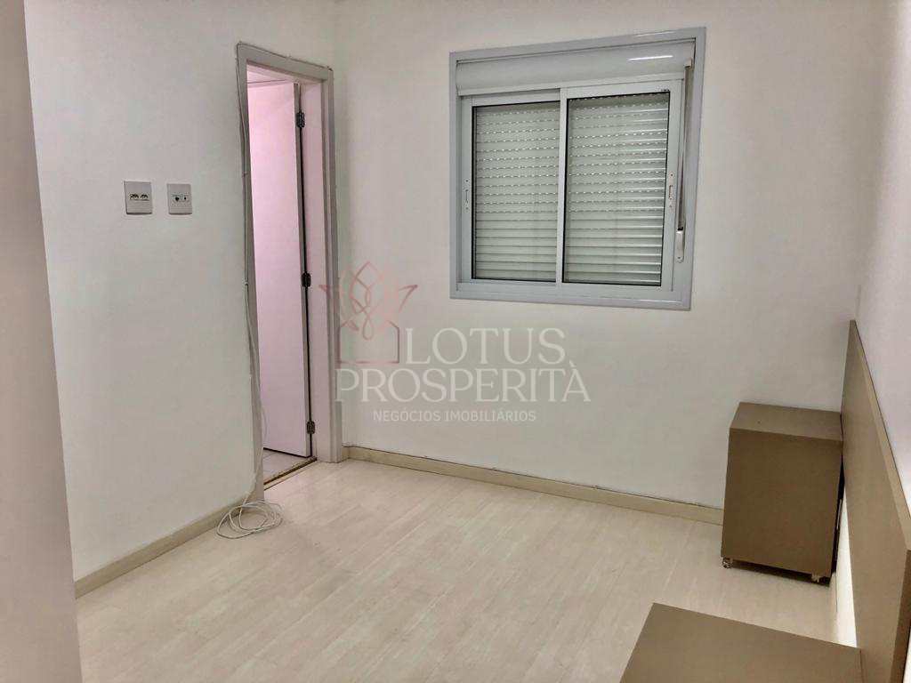 Apartamento para alugar com 2 quartos, 62m² - Foto 18