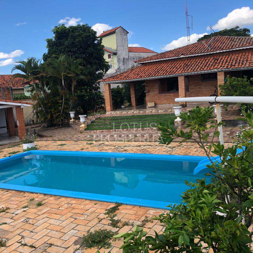 Casa à venda com 4 quartos, 600m² - Foto 47