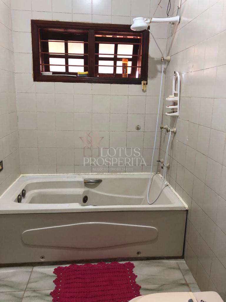 Casa à venda com 4 quartos, 600m² - Foto 105