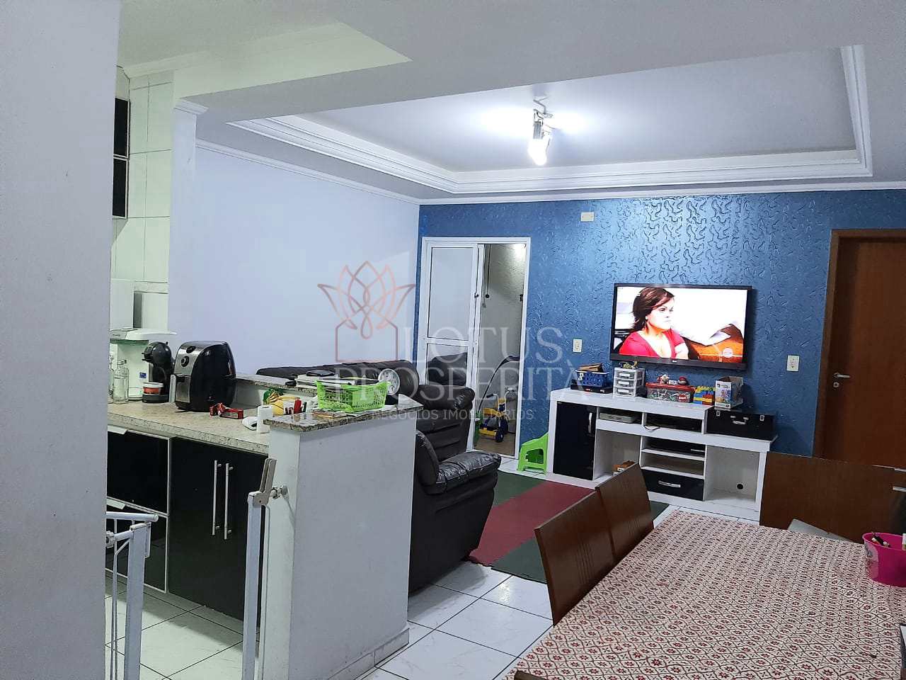 Apartamento à venda com 3 quartos, 83m² - Foto 4