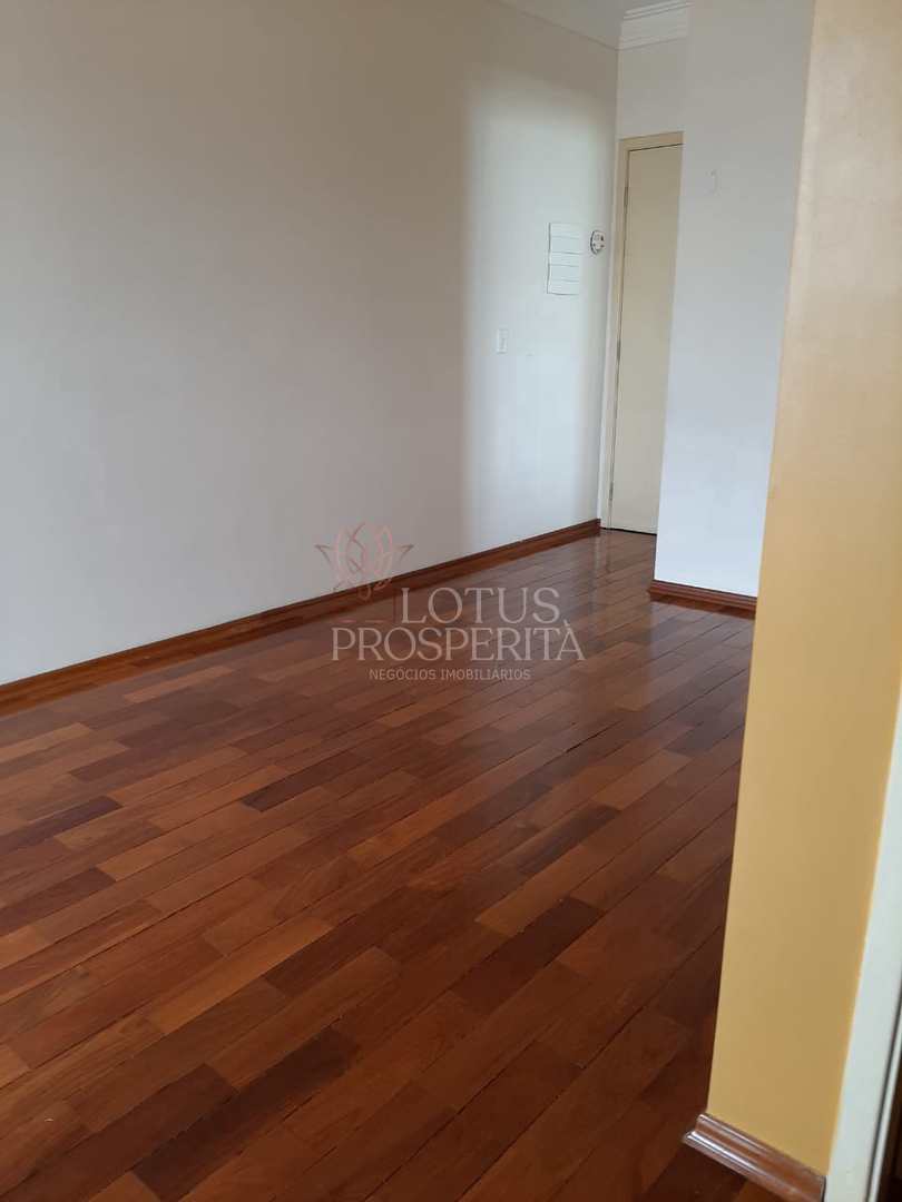 Apartamento à venda com 2 quartos, 60m² - Foto 1