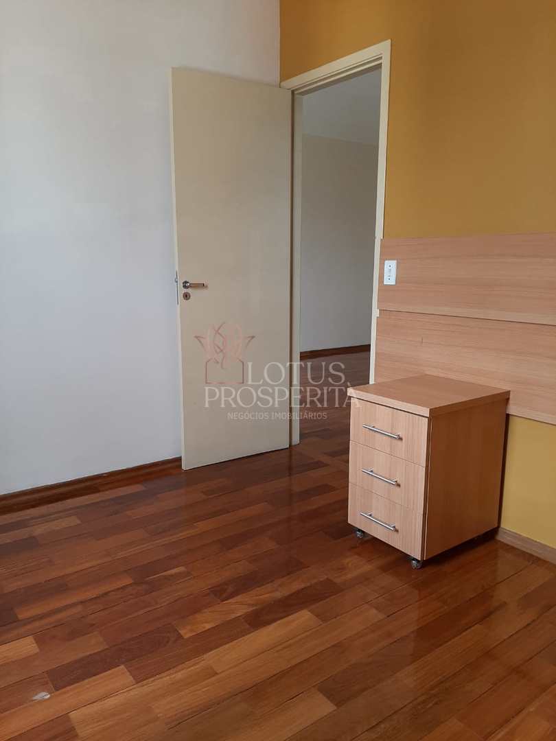 Apartamento à venda com 2 quartos, 60m² - Foto 11