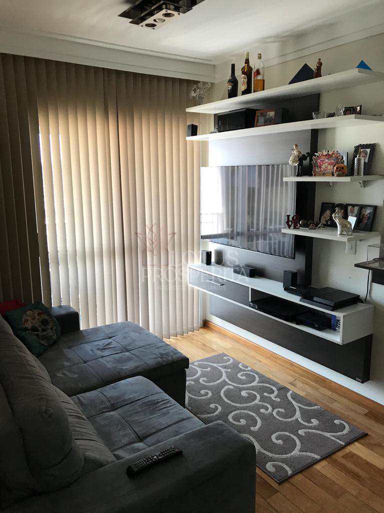 Apartamento à venda com 2 quartos, 65m² - Foto 1