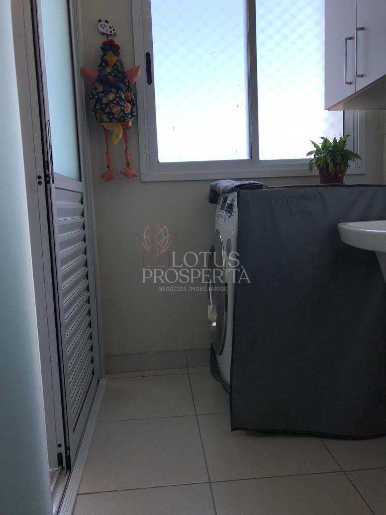 Apartamento à venda com 2 quartos, 65m² - Foto 8