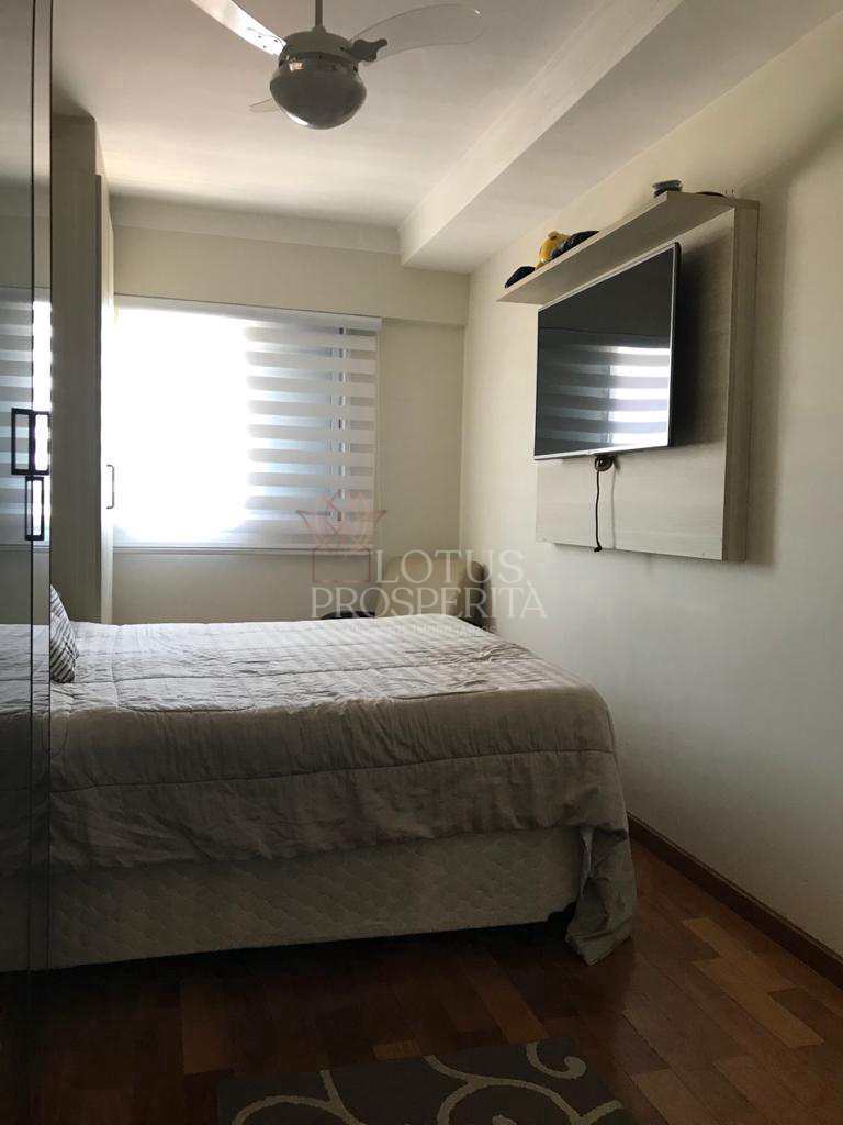 Apartamento à venda com 2 quartos, 65m² - Foto 13