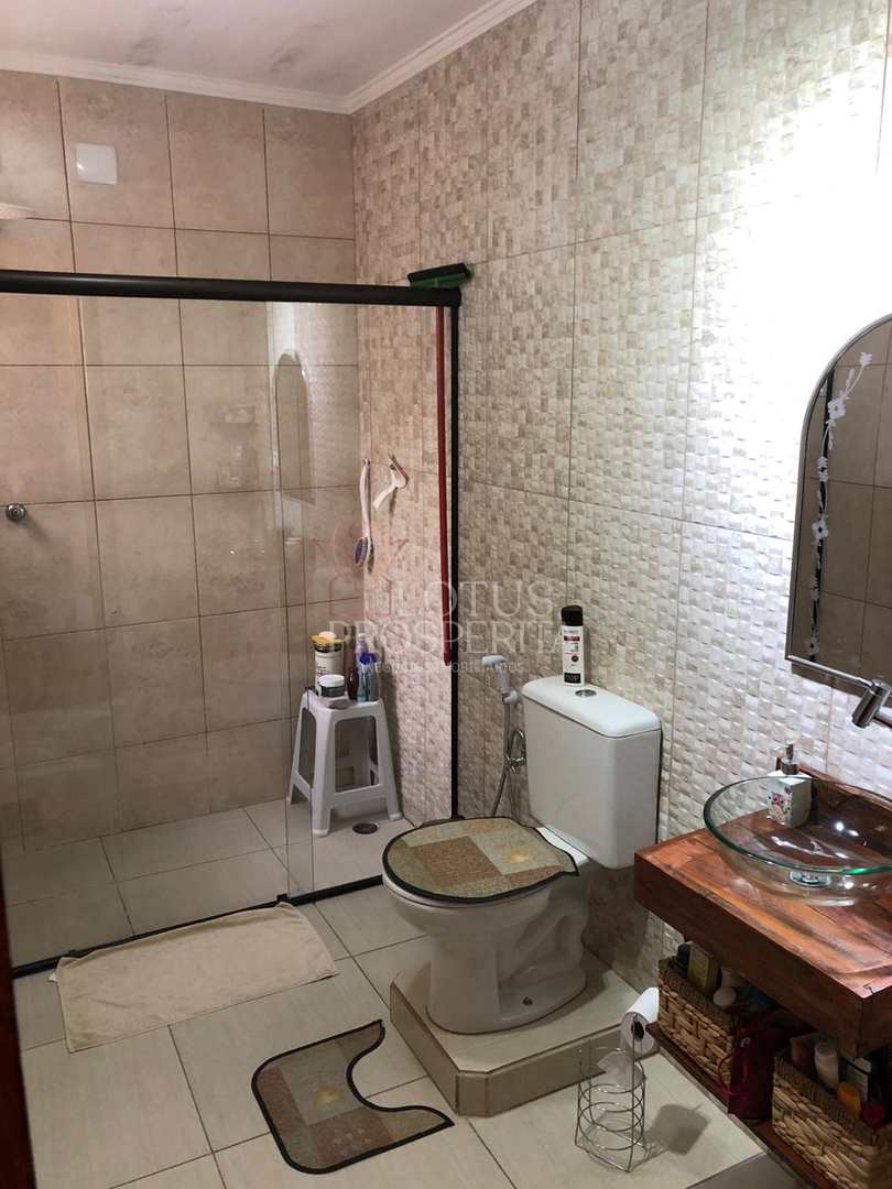 Sobrado à venda com 4 quartos, 240m² - Foto 8