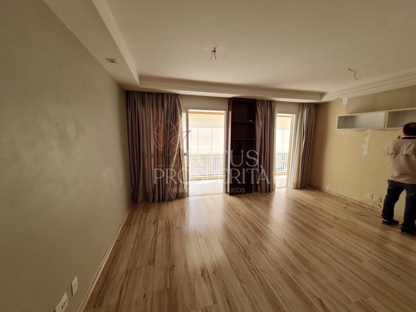 Apartamento à venda com 3 quartos, 114m² - Foto 3