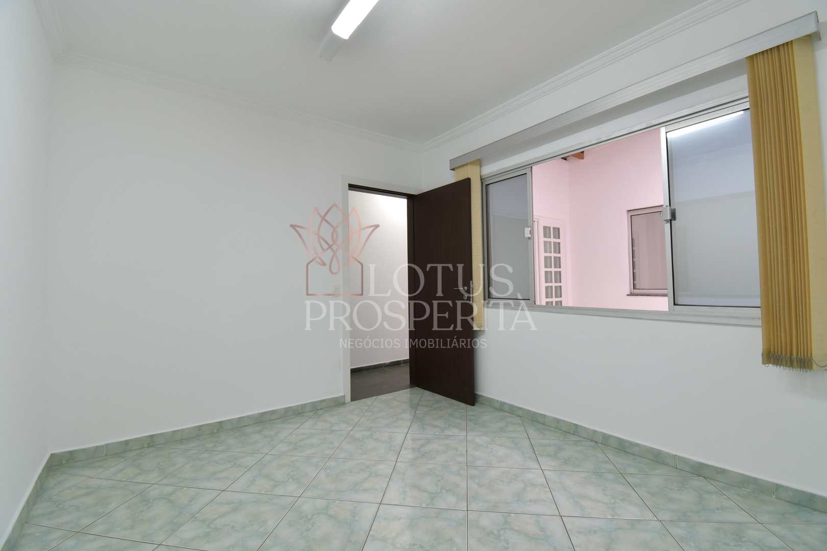 Prédio Inteiro à venda com 3 quartos, 340m² - Foto 11