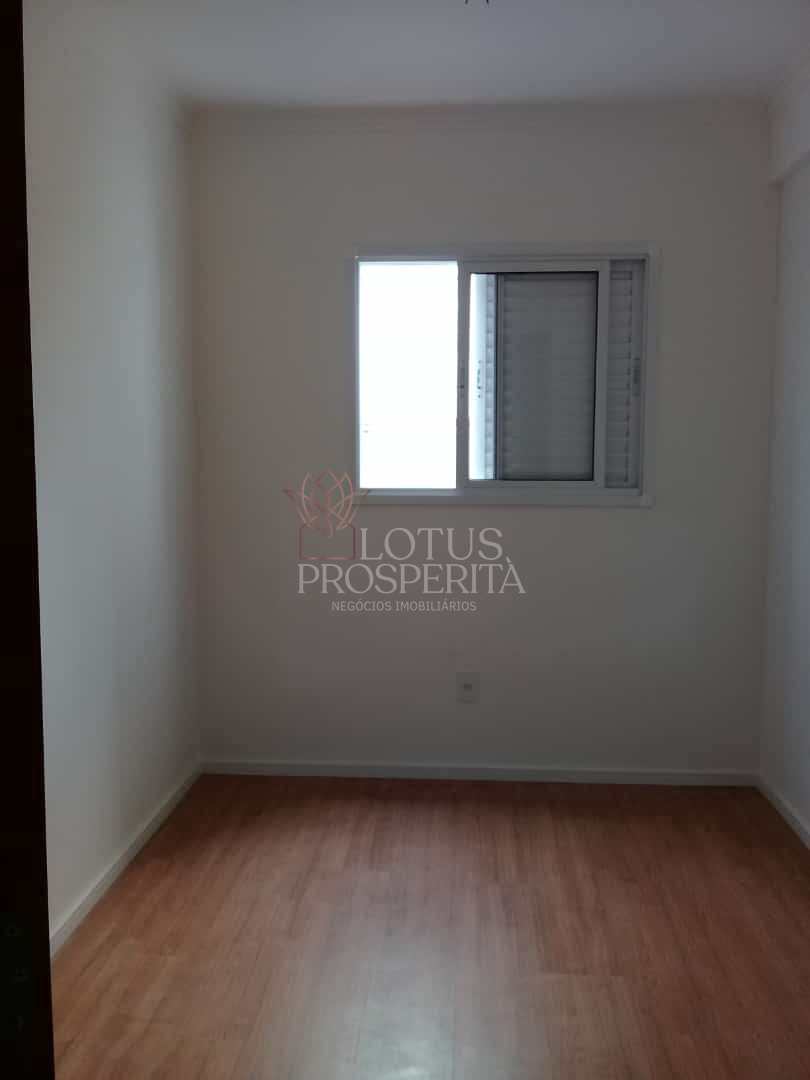 Apartamento à venda com 2 quartos, 74m² - Foto 4