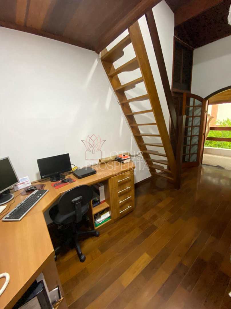 Sobrado à venda com 4 quartos, 262m² - Foto 14