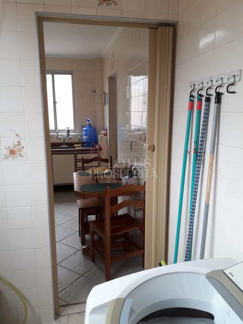 Apartamento à venda com 3 quartos, 83m² - Foto 18