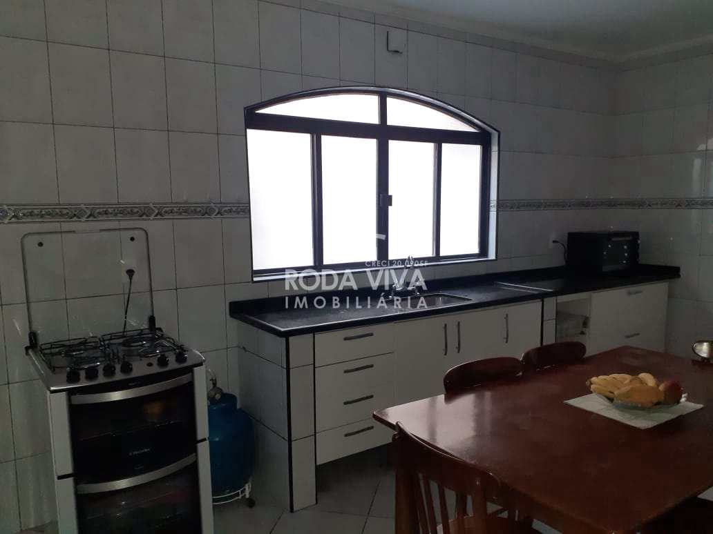 Sobrado à venda com 2 quartos, 105m² - Foto 4