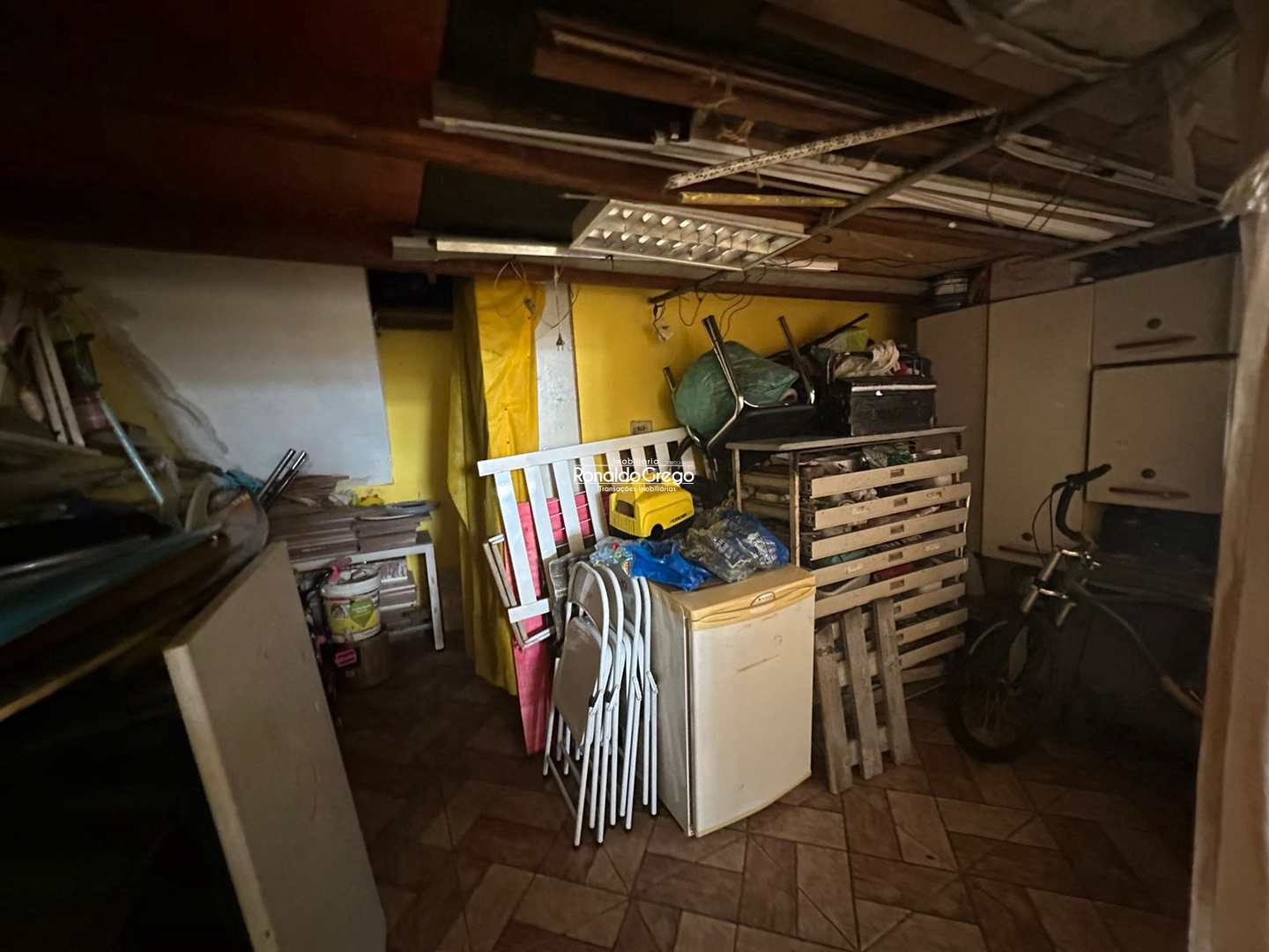 Sobrado à venda com 6 quartos, 250m² - Foto 22