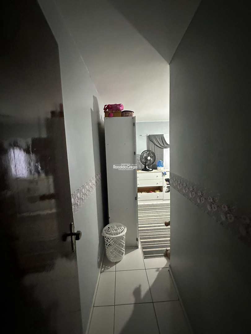 Sobrado à venda com 6 quartos, 250m² - Foto 17