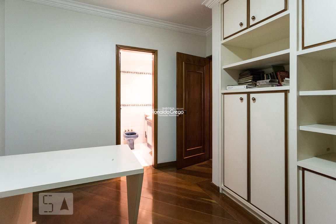 Apartamento à venda com 4 quartos, 235m² - Foto 29